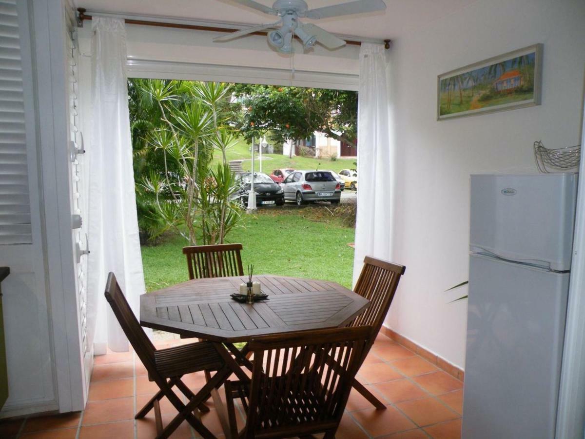 Residence Anse Des Rochers Saint-Francois  Buitenkant foto